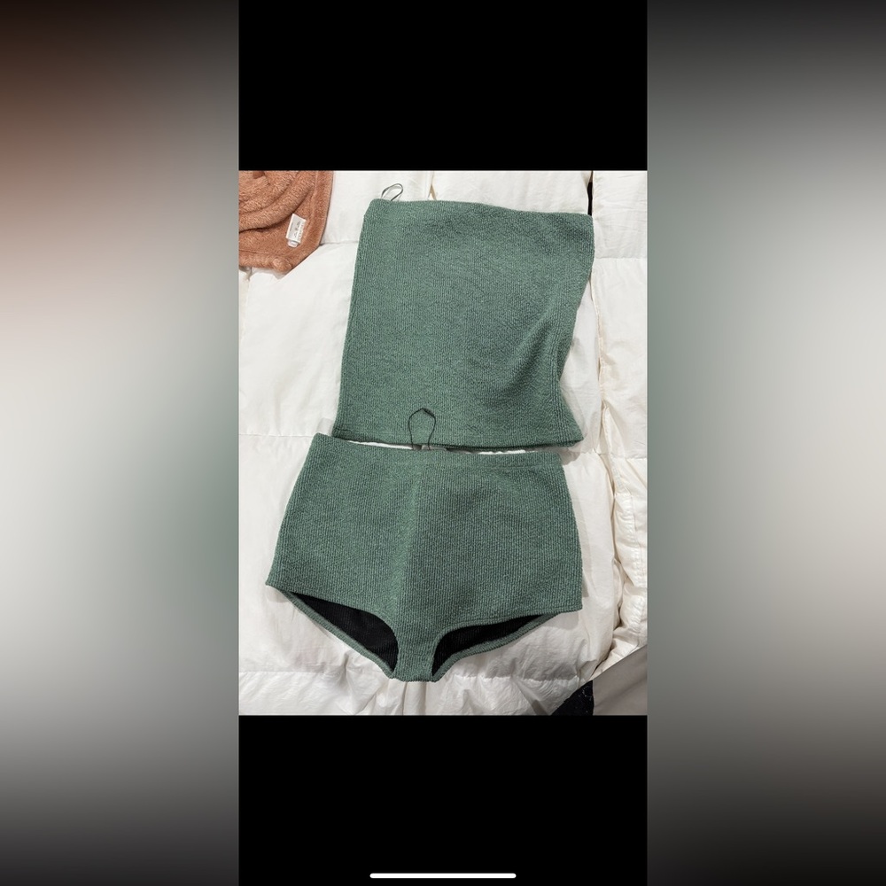 Zara High Waist Green Knit Shorts and Top